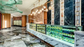 Delphin Palace