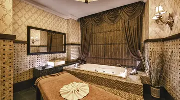 Delphin Palace