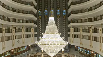 Delphin Palace