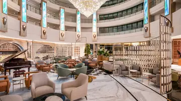 Delphin Palace