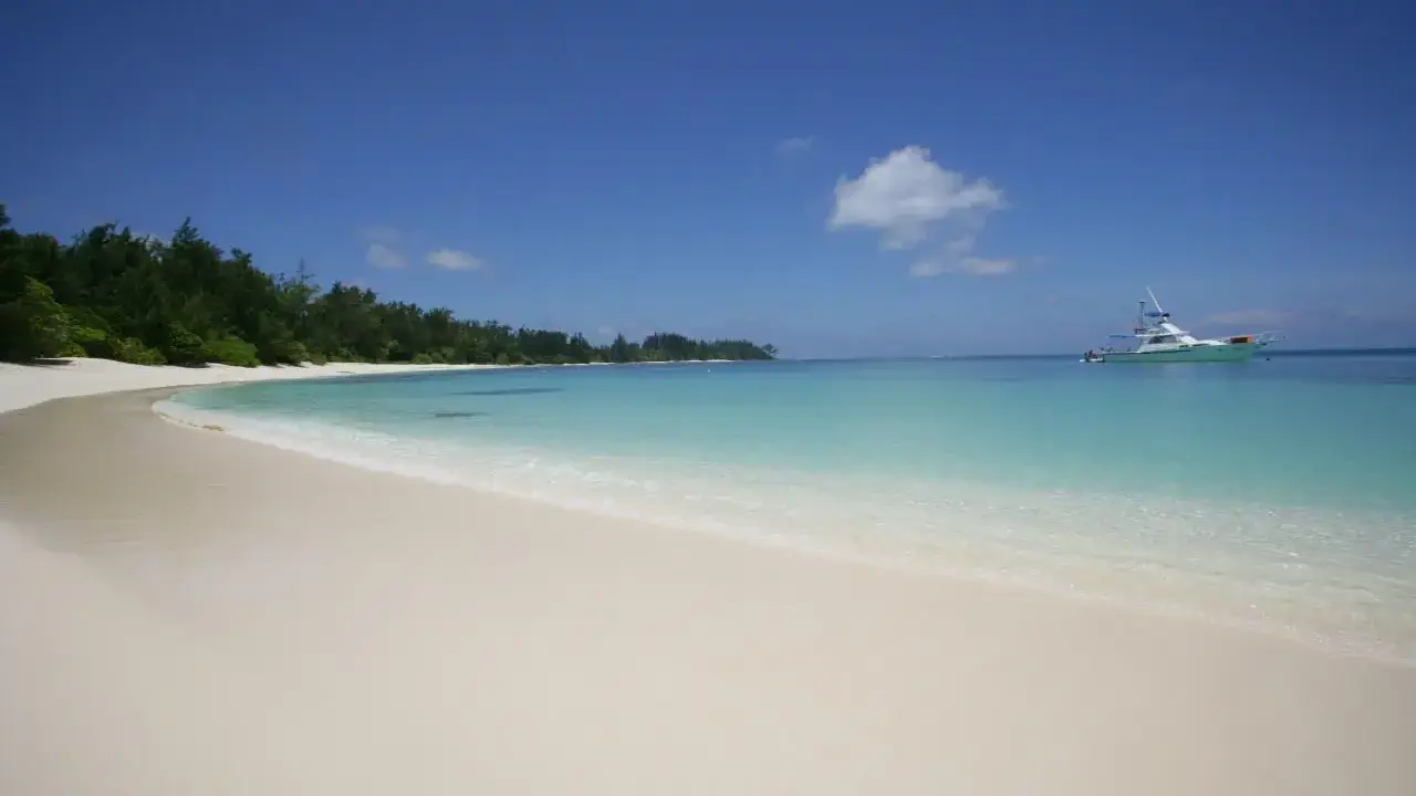 Denis Private Island
