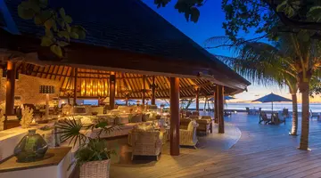Denis Private Island