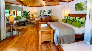 Denis Private Island