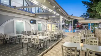 Denise Beach Hotel and Apartments