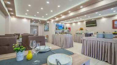 Denise Beach Hotel and Apartments