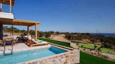 DEOS LUXURY SUITES