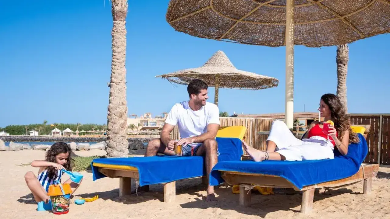 DESERT ROSE RESORT
