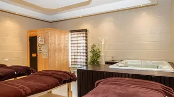 DESERT ROSE RESORT