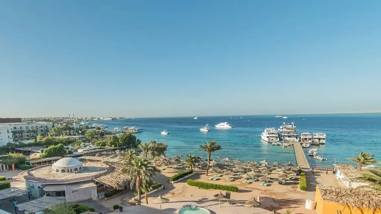 Dexon Roma (ex. Hostway Aqua Park)