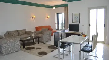 DEXON Roma Hotel & Aqua Park ***