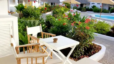 Dhow Inn Boutique Hotel