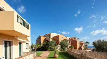 Dia Apartments