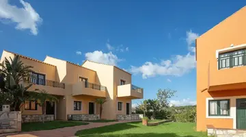 Dia Apartments