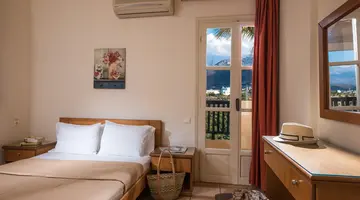 Dia Apartments