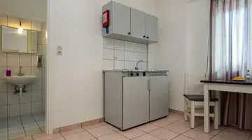 Diamond Apartments & Suites