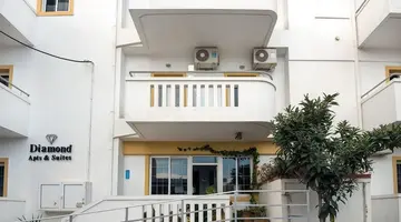 Diamond Apartments & Suites