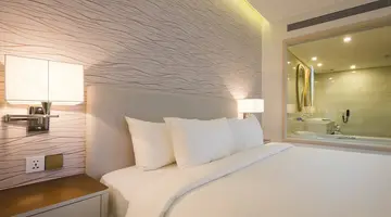 DIAMOND BAY HOTEL