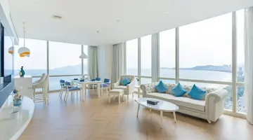 DIAMOND BAY HOTEL