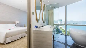 DIAMOND BAY HOTEL
