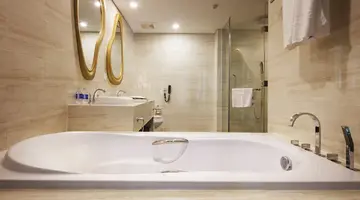 DIAMOND BAY HOTEL