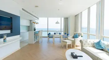 DIAMOND BAY HOTEL
