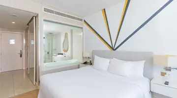 DIAMOND BAY HOTEL