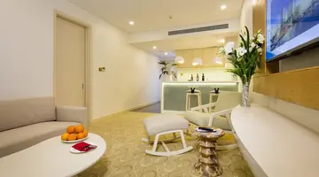 DIAMOND BAY HOTEL