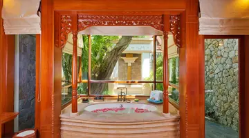 DIAMOND CLIFF RESORT & SPA