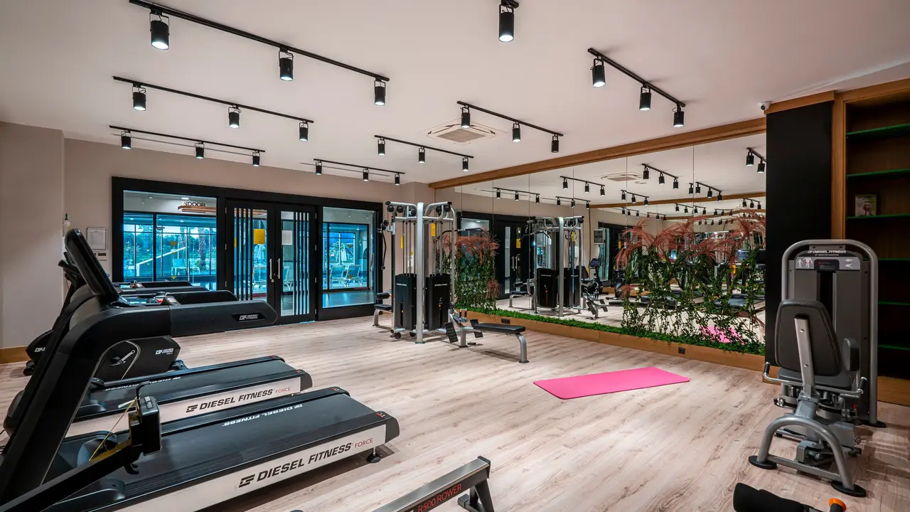 Diamond De Luxe Hotel And Spa