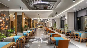 Diamond De Luxe Hotel And Spa