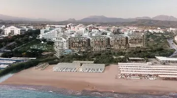 Diamond De Luxe Hotel And Spa