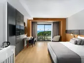 Diamond De Luxe Hotel And Spa