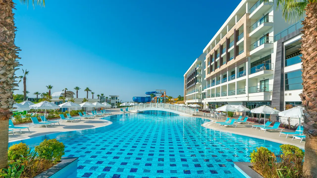 Diamond De Luxe Hotel And Spa