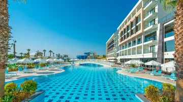 Diamond De Luxe Hotel And Spa