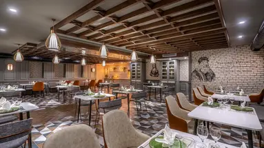 Diamond De Luxe Hotel And Spa
