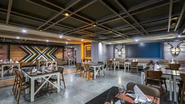 Diamond De Luxe Hotel And Spa