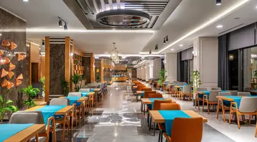 Diamond De Luxe Hotel And Spa