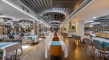DIAMOND DE LUXE HOTEL & SPA