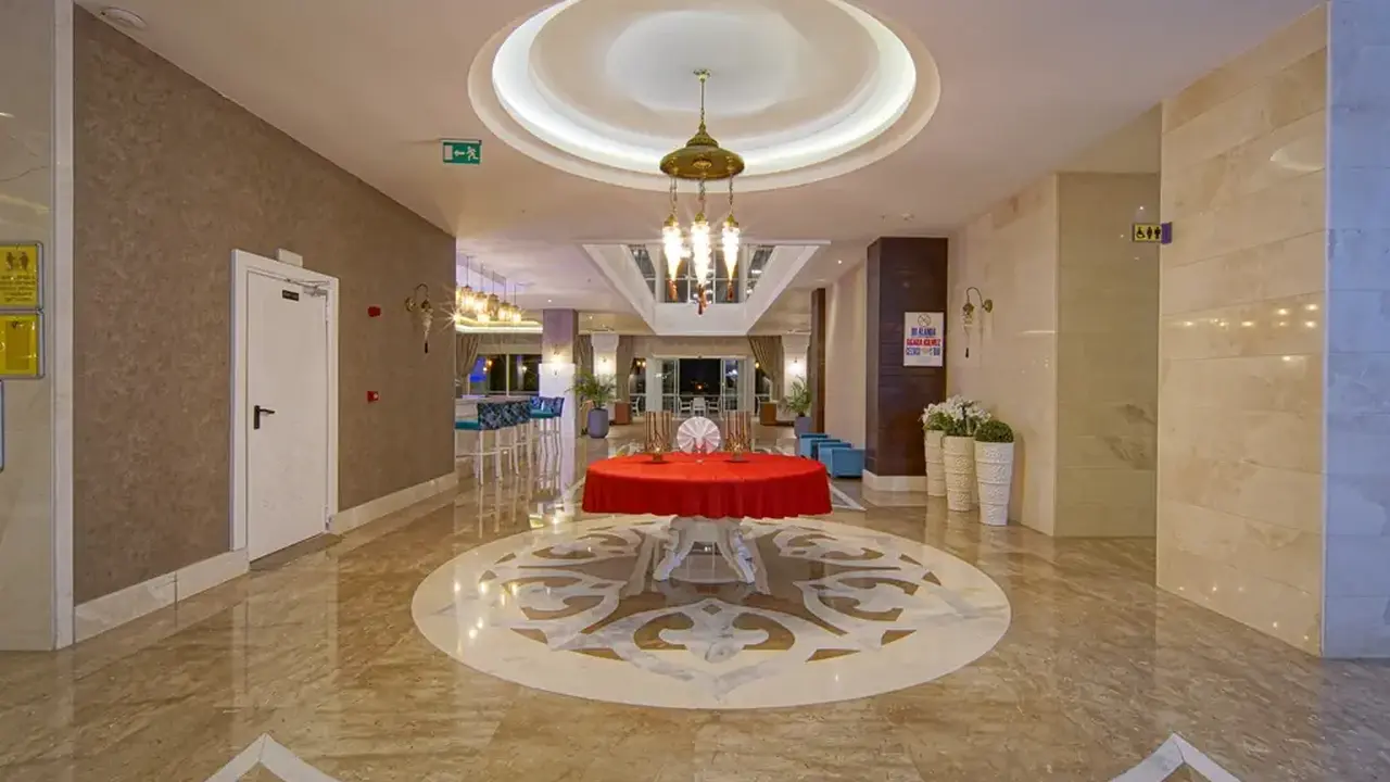 DIAMOND ELITE HOTEL & SPA ADULT ONLY