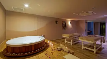 DIAMOND ELITE HOTEL & SPA ADULT ONLY
