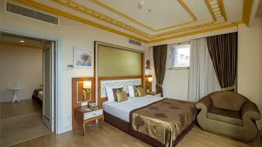DIAMOND EXCELLENCE RESORT & SPA