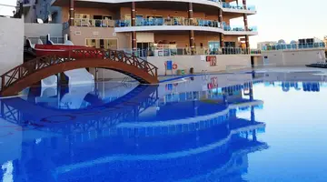 DIAMOND HILL RESORT