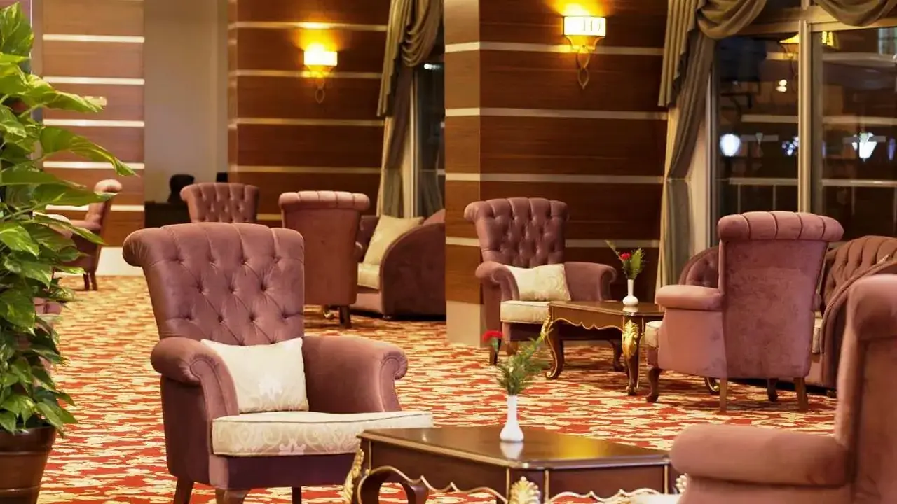 DIAMOND HILL RESORT