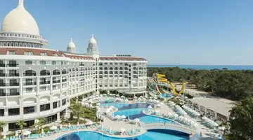 Diamond Premium Hotel And SPA