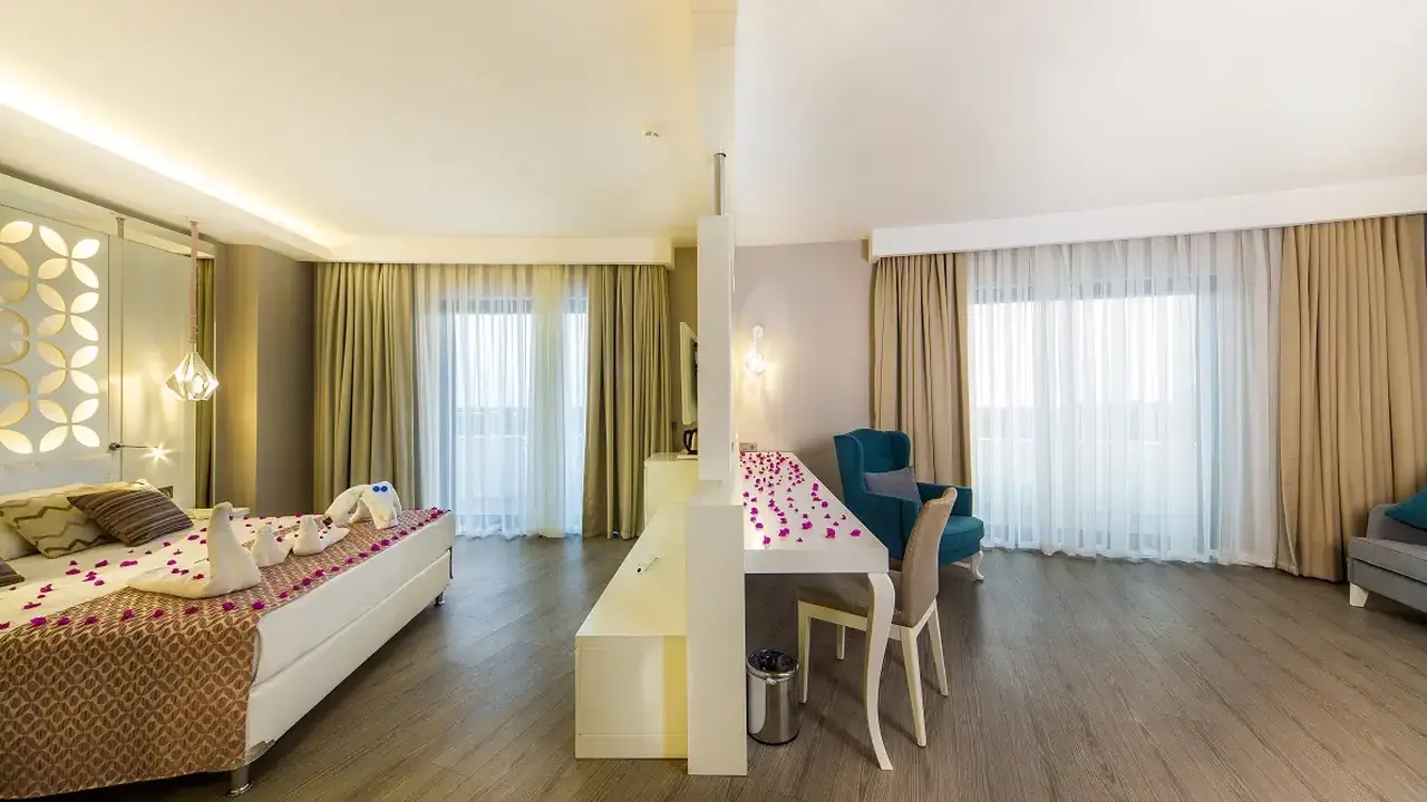 DIAMOND PREMIUM HOTEL & SPA
