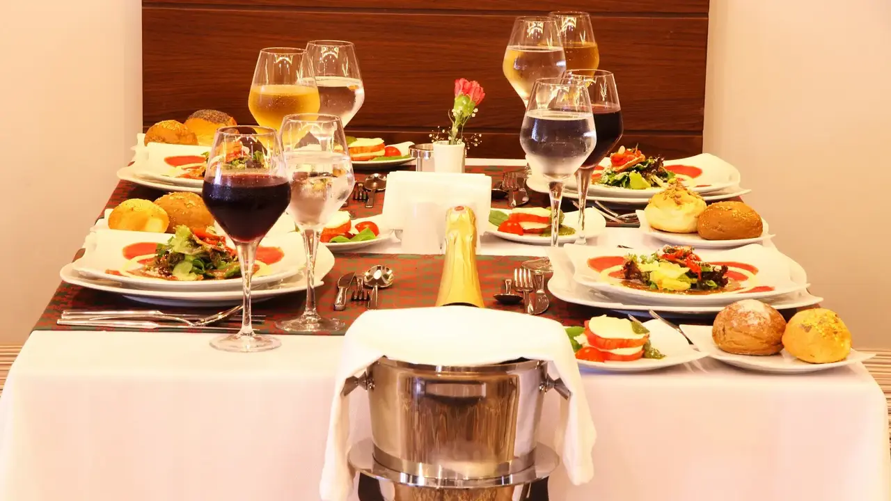 DIAMOND PREMIUM HOTEL & SPA