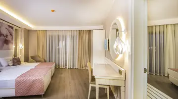 DIAMOND PREMIUM HOTEL & SPA