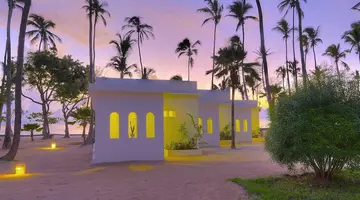 Diamonds Mapenzi Beach Club