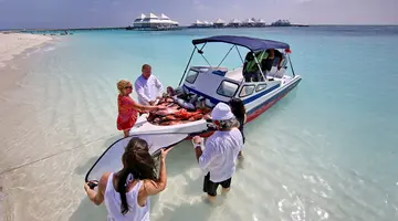 DIAMONDS THUDUFUSHI MALDIVES