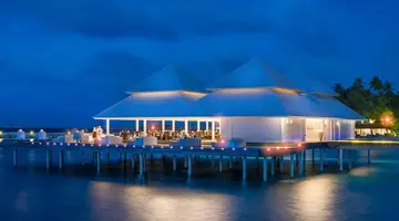 DIAMONDS THUDUFUSHI MALDIVES